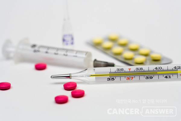 체온이 오르면 면역력이 높아진다. 체온을 높이기 위해선 물을 자주 마시고, 반신욕이나 족욕을 하는 게 도움이 된다. /게티이미지 뱅크.