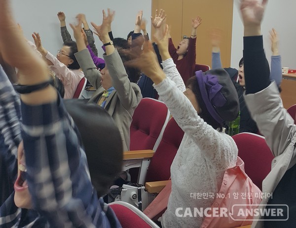 내게 웃음과 긍정하는 마음을 준 웃음보따리.