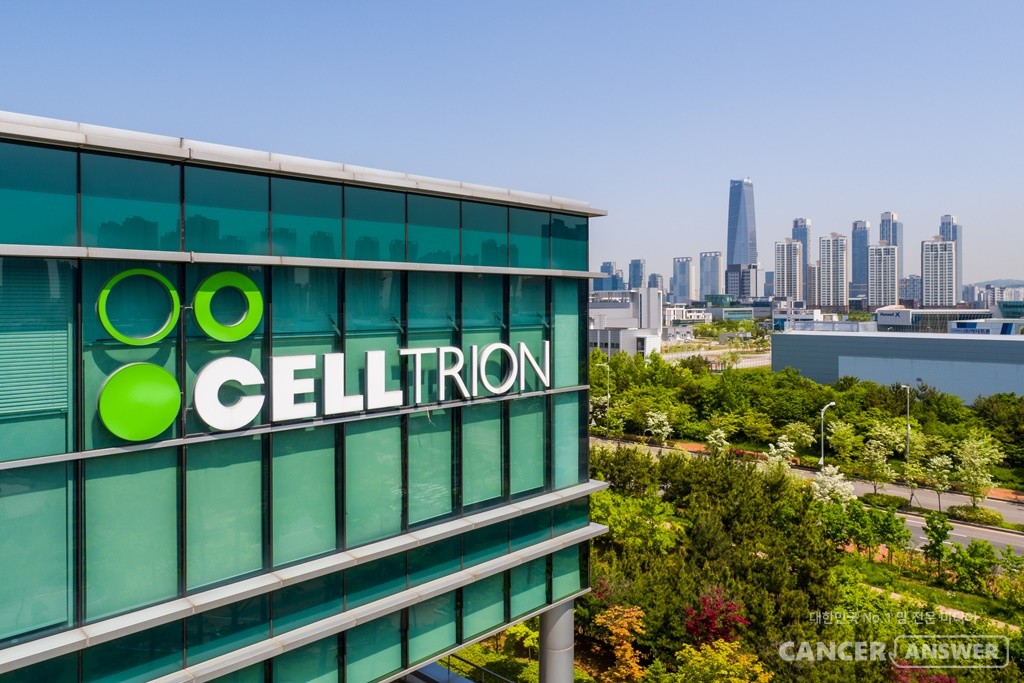 전염력이 6배 빠른 변이 코로나19 바이러스를 무력화시킬 수 있는 항체를 발견한 셀트리온은 대량생산 가능한 치료제 개발에 박차를 가하고 있다. / 셀트리온 홈페이지