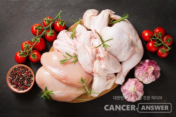 닭고기는 양질의 단백질이 풍부해 환절기 건강식으로 좋다. /게티이미지뱅크