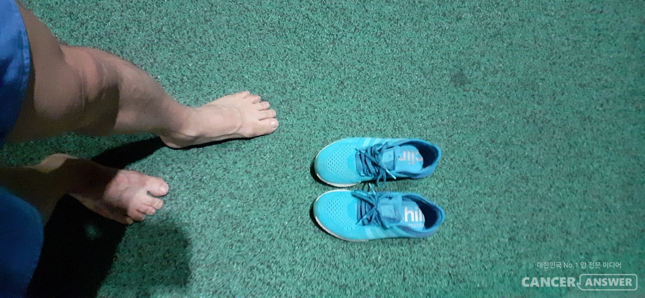 100회 이상 완주자들 가운데 다수가 50대 이상이고, 80세가 넘은 사람들도 있다. 우리 몸이 달리기에 적합하도록 만들어졌기 때문에 가능한 일이다. / 캔서앤서DB