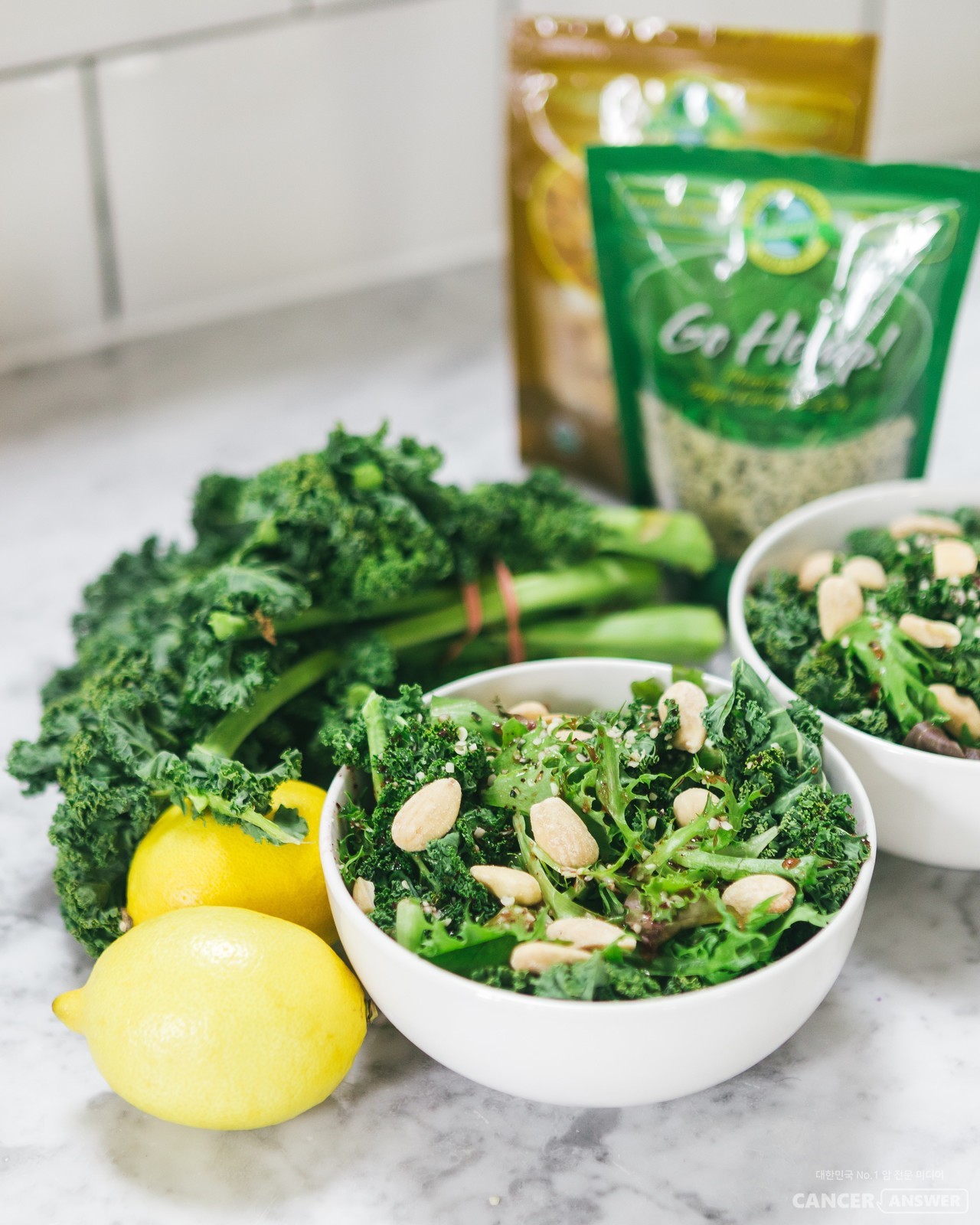 비타민K의 혈중농도가 적절한 사람은 그렇지 않은 사람보다 오래산다는 연구결과가 미국에서 발표된 바 있다. 비타민K는 녹황색 채소와 식물성 오일에 풍부하게 함유되어 있다. / unsplash