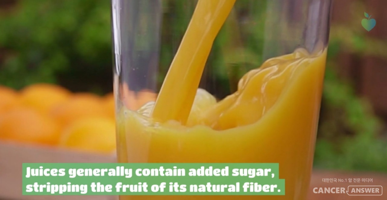 겨울과일의 대표격인 오렌지에는 비타민C가 풍부하고 섬유질 또한 풍부해 건강한 영양 보급원으로 꼽힌다. / Everyday Health