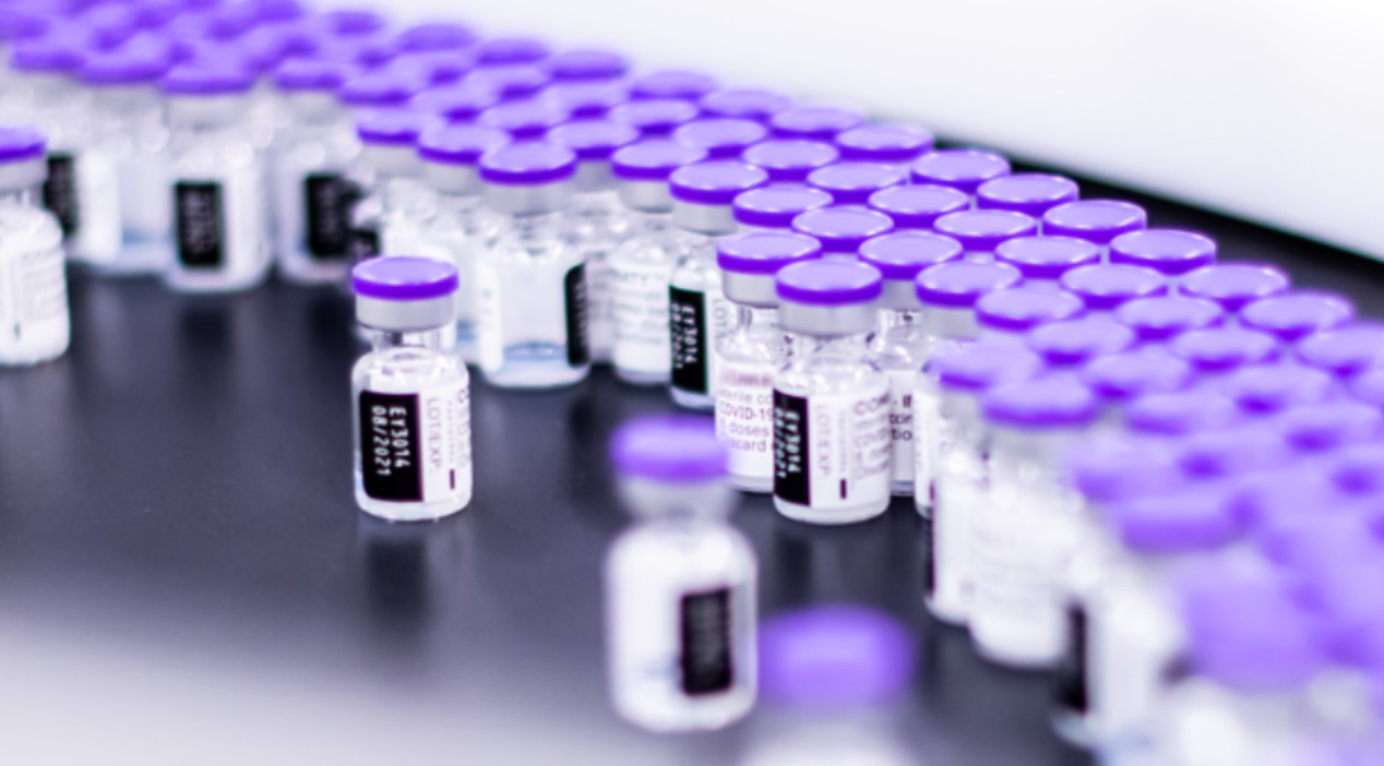 화이자가 만든 코로나19 치료제가 임상 3상에서 상당한 효과를 봤다는 소식이 전해지면서 코로나19 돌파구가 열릴지 기대감이 높아지고 있다. / pfizer 홈페이지