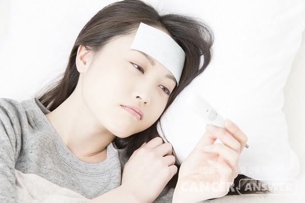 항암 치료를 받는 암 환자는 열이 날 때의 대처법을 알아둘 필요가 있다./게티이미지뱅크