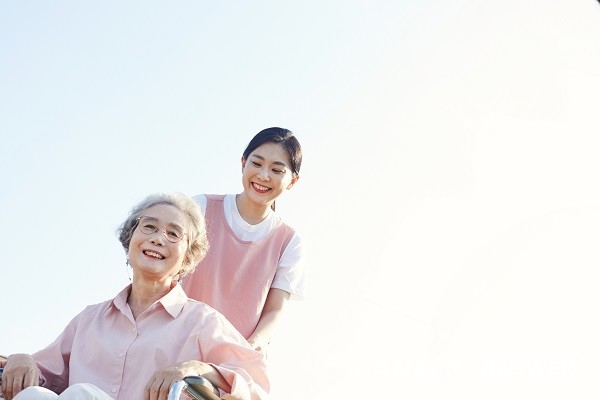 집에서 투병 중인 암 환자는 재가암환자관리사업을 알아두면 좋다./게티이미지뱅크