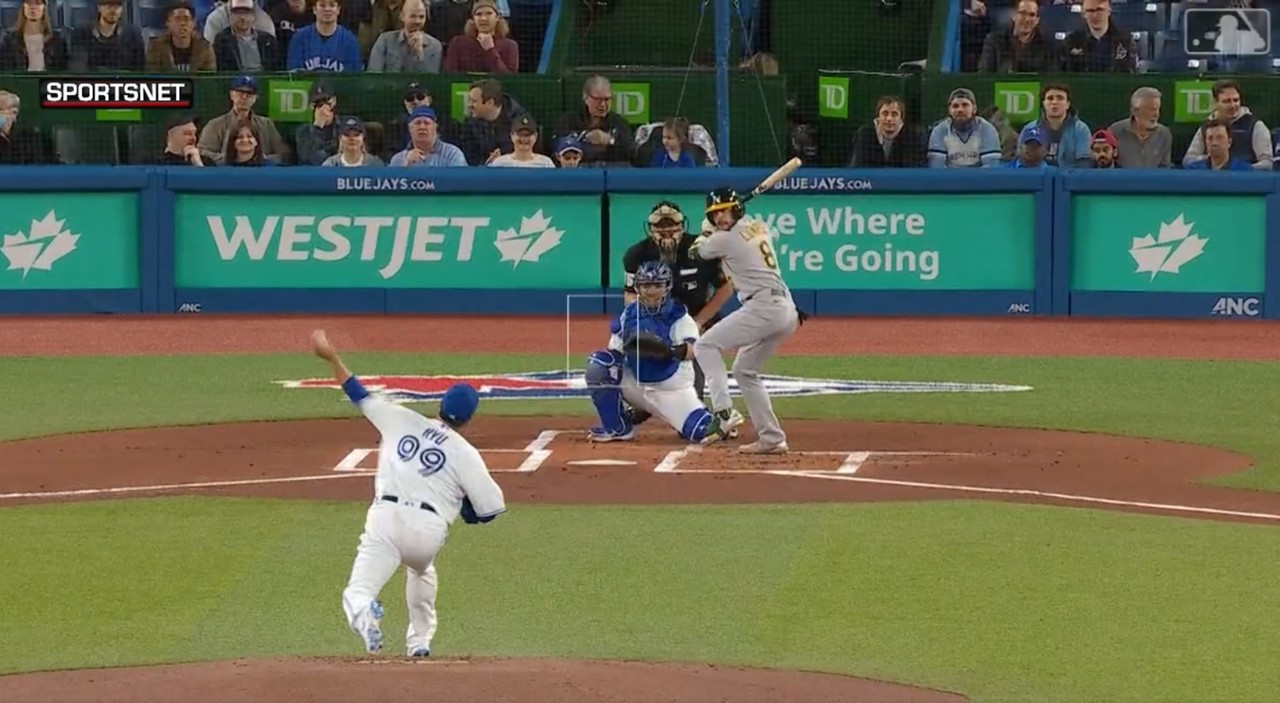 한국을 대표하는 메이저리거 류현진 선수가 최근 팔꿈치 인대를 교체하는 '토미 존 수술'을 받고 회복을 위한 휴식에 들어갔다. / MLB 홈페이지