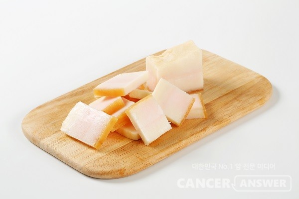 돼지 기름인 라드유에는 식물성 지방에 많은 불포화지방이 풍부하다./게티이미지뱅크