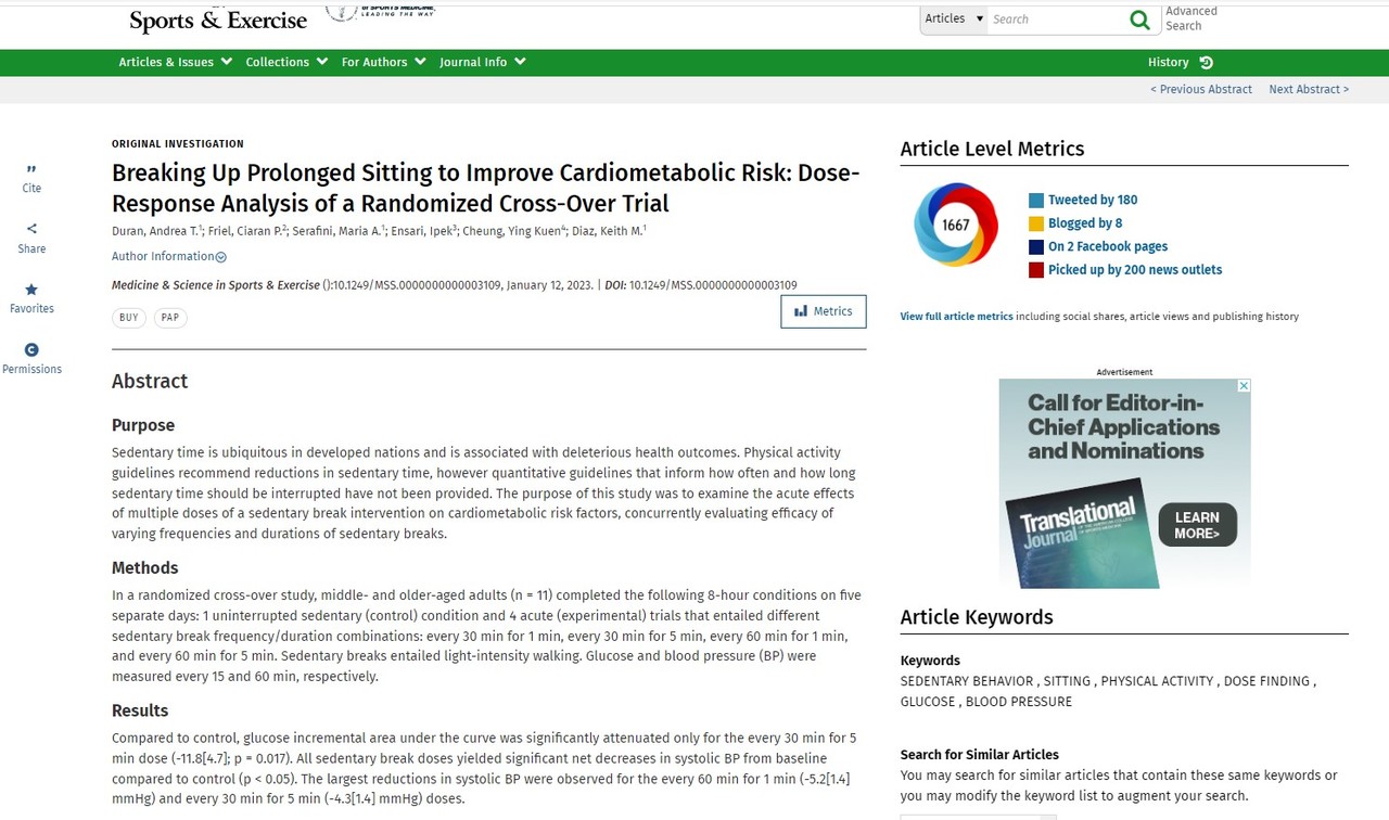 기존에 한시간에 한번씩 쉬면서 걸으라는 권고를 깨고, 30분에 한번 5분씩 걷는 것이 가장 좋다는 연구결과를 게재한 'Medicine & Science in Sports & Exercise'.