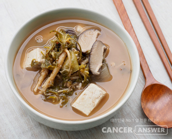 냉이두부된장국/게티이미지뱅크