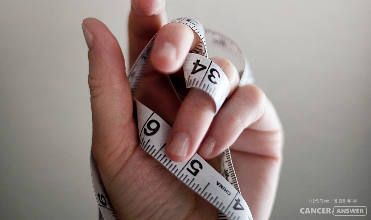 비만환자가 체중감량 수술을 받으면 각종 대사성 질환은 물론, 암 발생 위험도 크게 줄어든다는 연구 결과가 나왔다. / unsplash