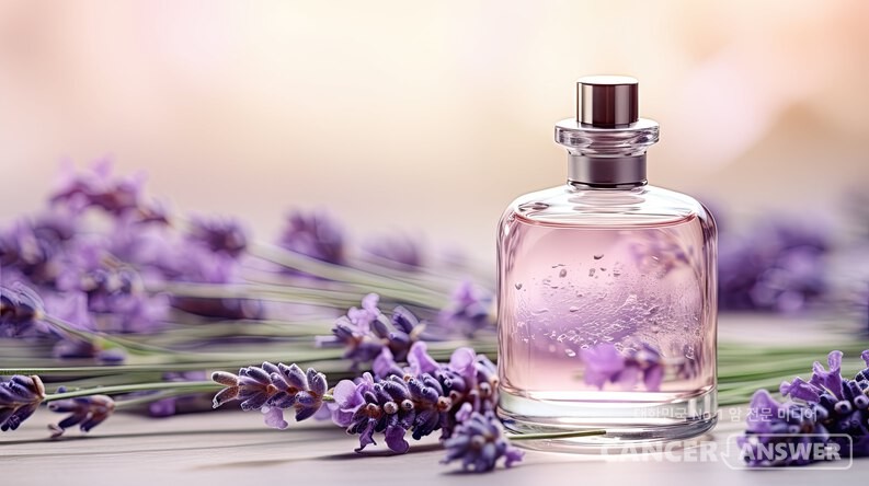 대장암 치료에 라벤더 향과 같은 향기의 성분이 도움이 될 수 있다는 흥미로운 연구 결과가 국내 연구진에 의해 발표됐다. 실용화 이전의 분자 수준 연구 결과이지만, 후각 수용체가 암세포 성장 억제에 작용할 수 있다는 사실은 새로운 치료 전략의 가능성을 제시한다./게티이미지뱅크