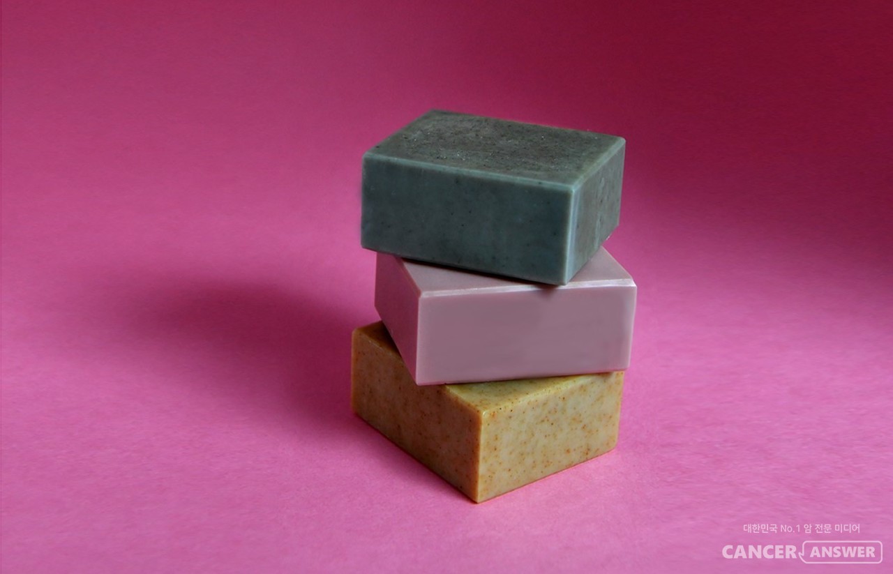 피부 트러블이 없게 내 취향대로 만들어 사용하고 있는 비누.