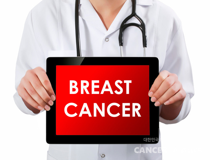 한국을 포함한 아시아 여성의 유방암 발병 위험이 40대에 가장 높은 이유는 체질량지수(BMI)에 따른 호르몬과 유방조직 밀도 변화 때문인 것으로 밝혀졌다./게티이미지뱅크